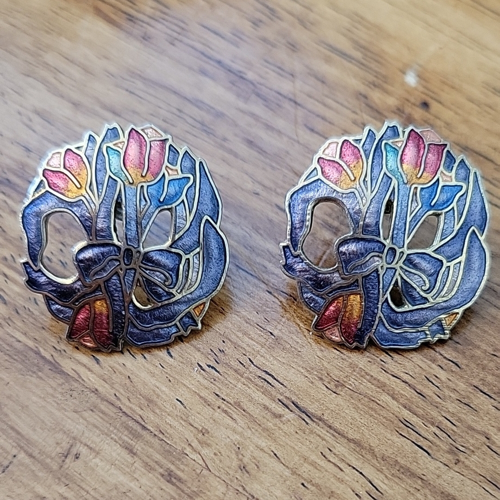 Vintage Cloisonne Enamel Flower Floral Tulip Stud Earrings